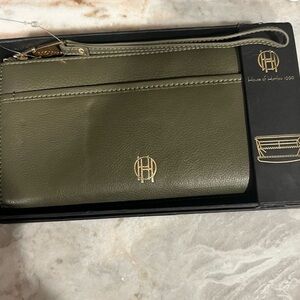 House of Harlow 1960 Khaki Leather Wristlet